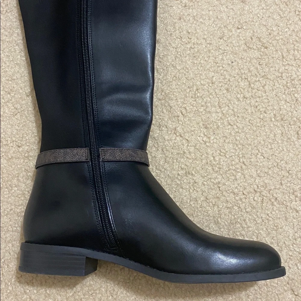 Michael Kors new without